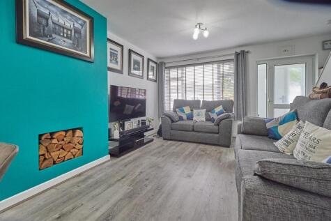 Chesterfield Way 1.jpg