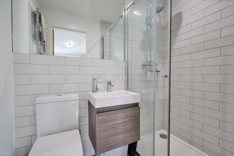 Ensuite Shower Room
