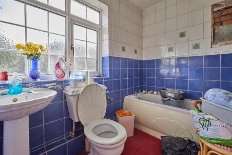Bathroom to Front