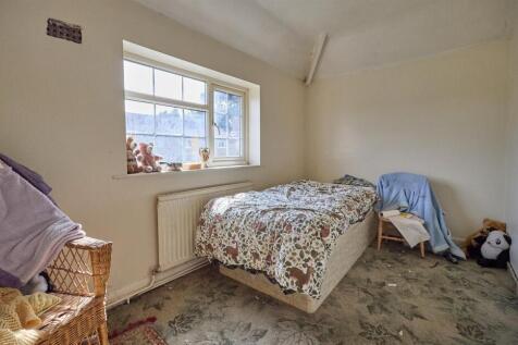 Bedroom Two to Front