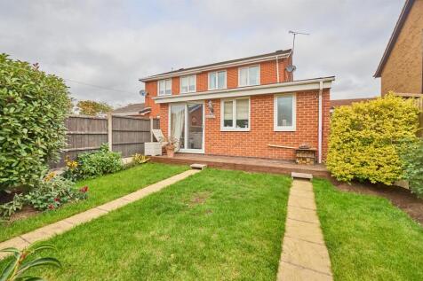 Cadle Close 12.jpg