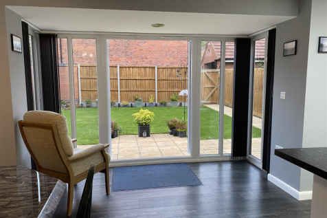Rear Open Plan Living/Dining kitchen