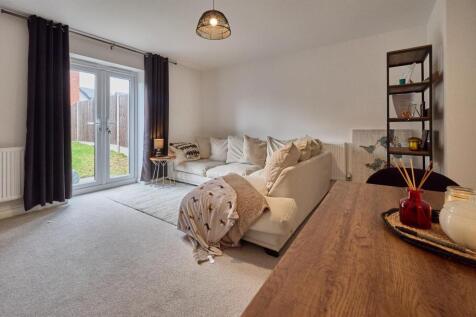 Lounge/Dining Room to Rear