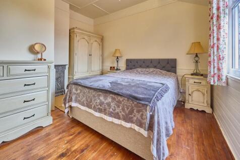 Bedroom One to front