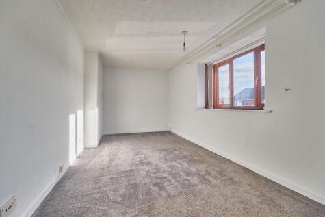 Bedroom One to front