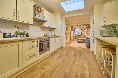 Open plan living/dining room and fitted kitchen