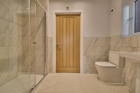 Jack and Jill En-Suite Shower Room