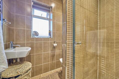 En Suite Shower Room