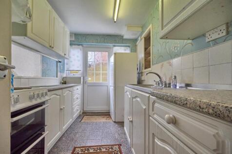 Kitchen to Side
