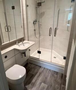 Ensuite Shower Room