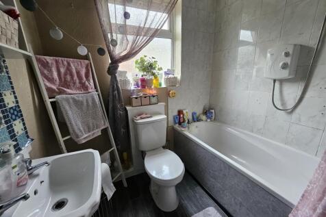 Downstairs Bathroom