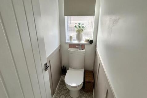 Separate WC