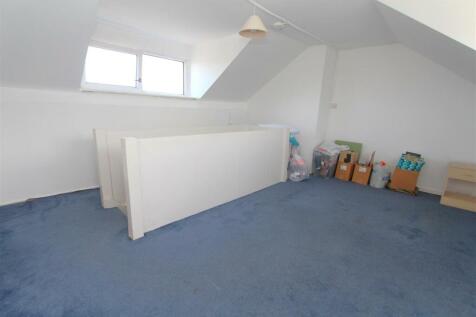 Bedroom 3.JPG