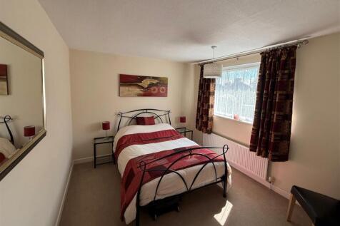 Bedroom 3.jpg
