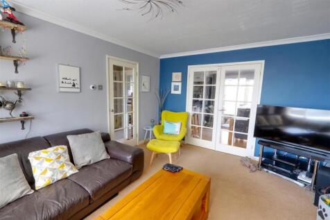 Living room back