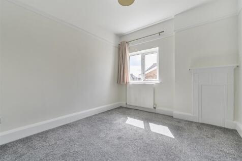 1350140-4-68baf107da895.jpg