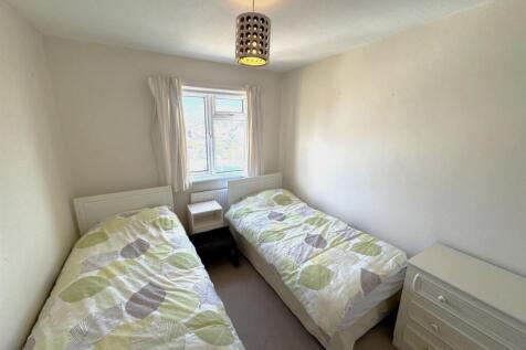Bedroom two.jpg