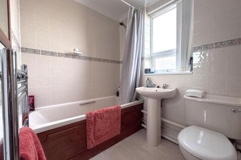 Bathroom.jpeg