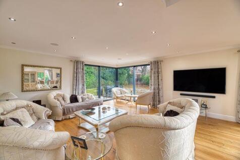 Family Living Room