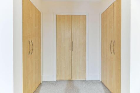 Walk In Wardrobe