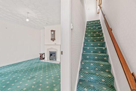 Hall/Stairs/Lounge