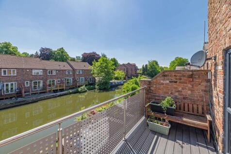 1st Floor Balcony