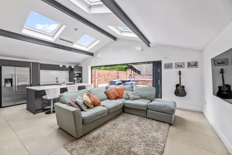Kitchen/Family Room