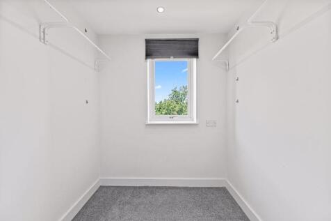 Walk In Wardrobe