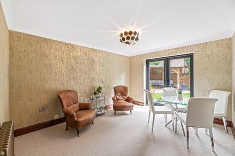 Family/Dining Room