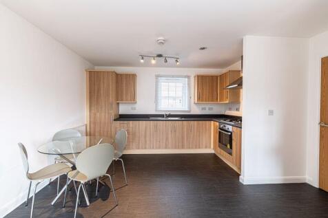 Lounge/Dining/Kitchen