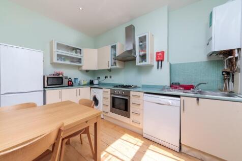Kitchen/Living area