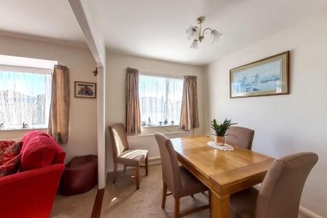 Dining Area (formerly Bedroom 2)