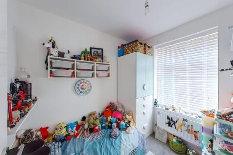 Bedroom 5 / Study