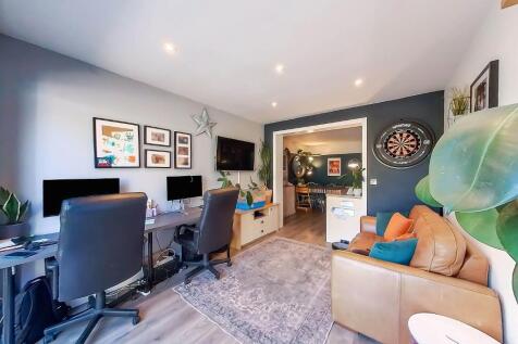 Family / Dining Room