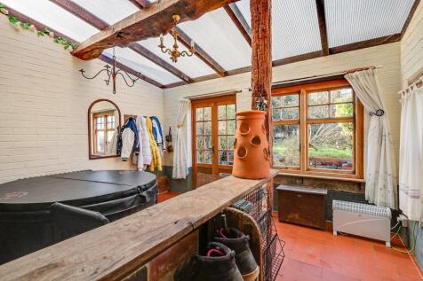 Garage Room