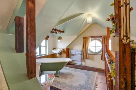Bedroom 1 En-suite