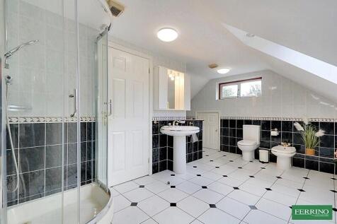 Bathroom 3