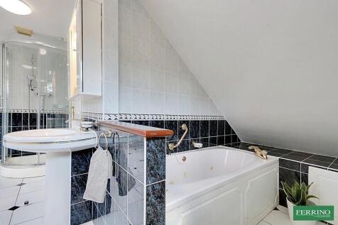 Bathroom 3