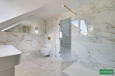 Master En-suite