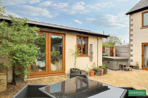 Studio/Office/Garden Room