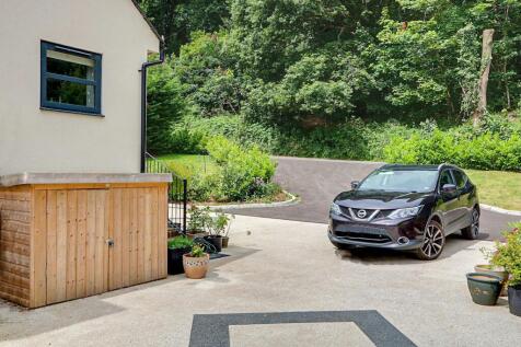Driveway &amp; Parking