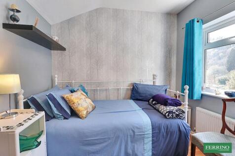 Study/Bedroom 5