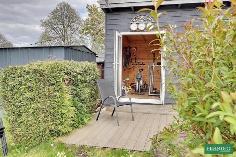 Studio/Office/Garden Room