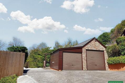 Driveway &amp; Garage