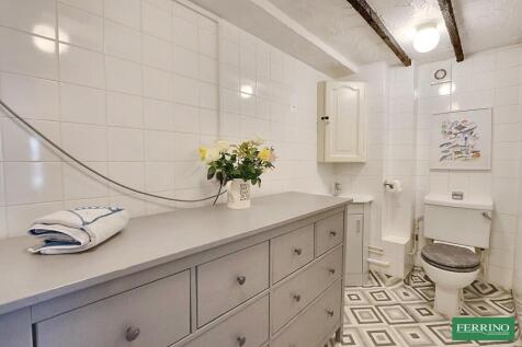 Utility/Cloakroom