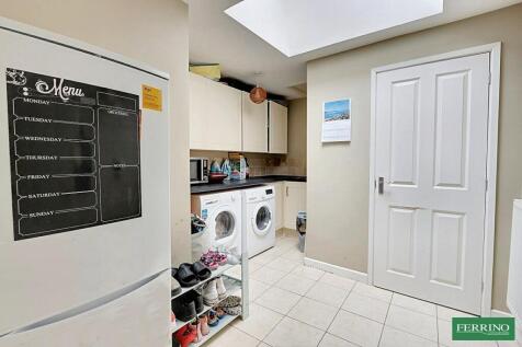 Utility/Cloakroom