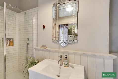 Master En-suite