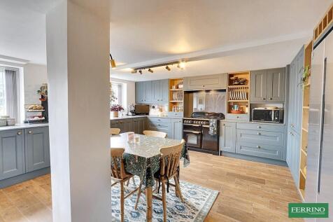 Kitchen Breakfast Room