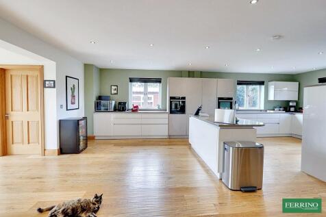 Kitchen Breakfast Room