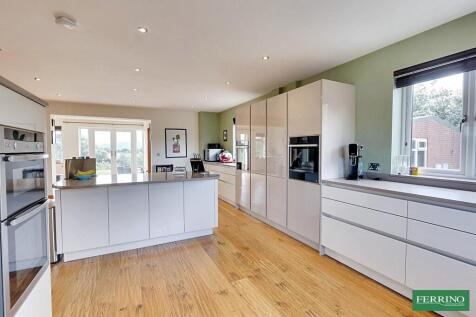 Kitchen Breakfast Room